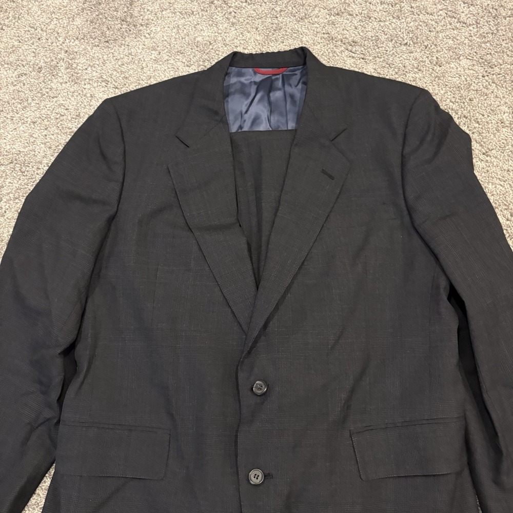 Jos A Bank 42R 34x30 Charcoal 2pc Suit Executive Collection Pleated Cuffed Wool